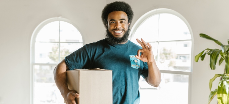 happy guy explaining how to help your San Francisco movers