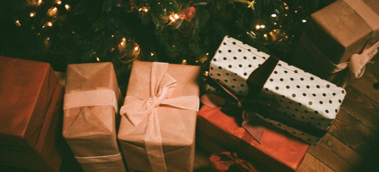 Christmas Gifts in Los Angeles
